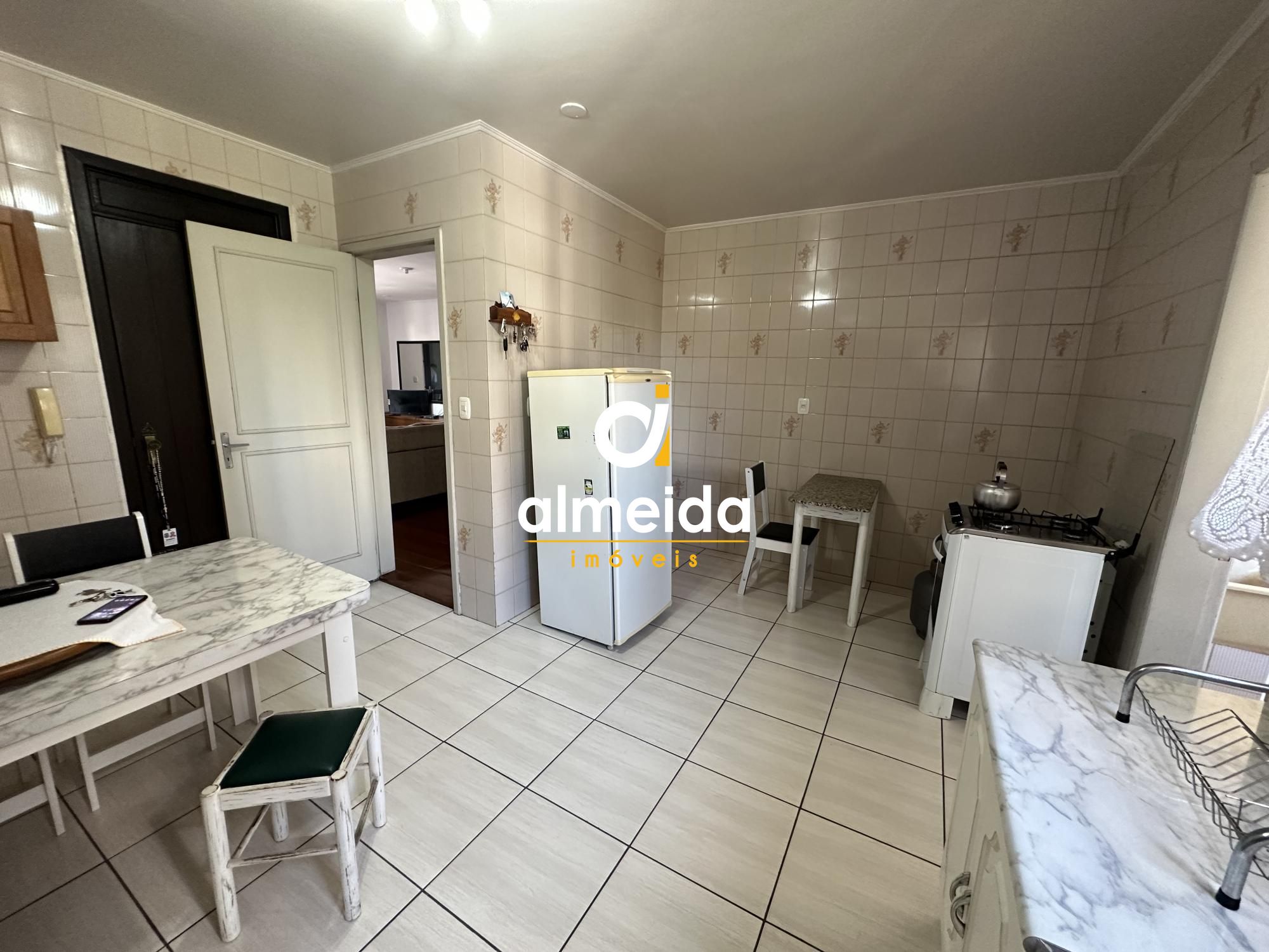 Apartamento à venda com 3 quartos, 197m² - Foto 20