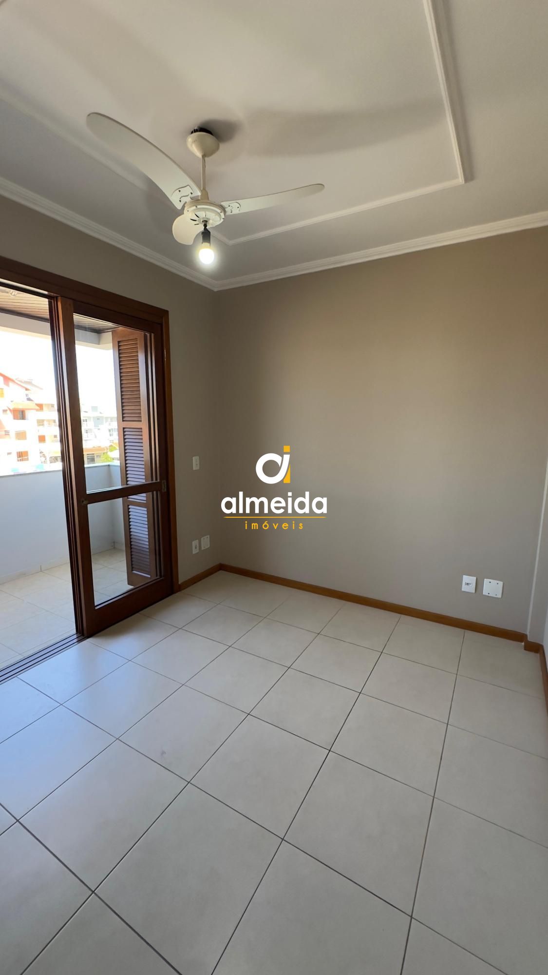 Apartamento com 3 Dormitórios à venda, 131 m² por R$ 740.000,00 Apartamento com 3 Dormitórios à venda, 131 m² por R$ 740.000,00