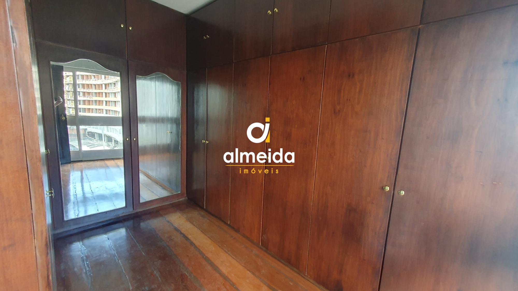 Apartamento à venda com 6 quartos, 443m² - Foto 47