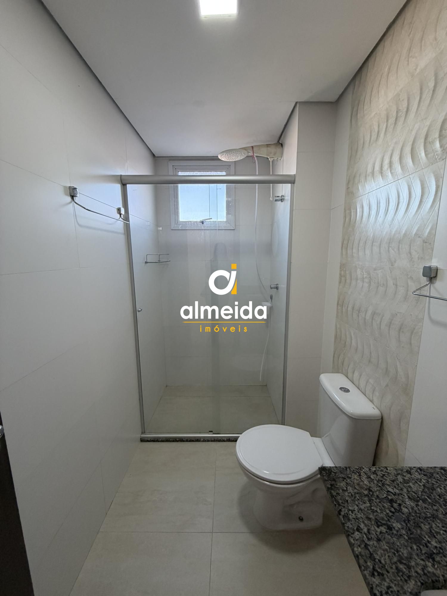 Apartamento 1 quarto, sacada, garagem ao lado do fleming.