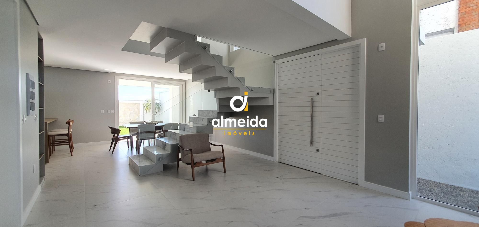 Casa à venda com 3 quartos, 205m² - Foto 5