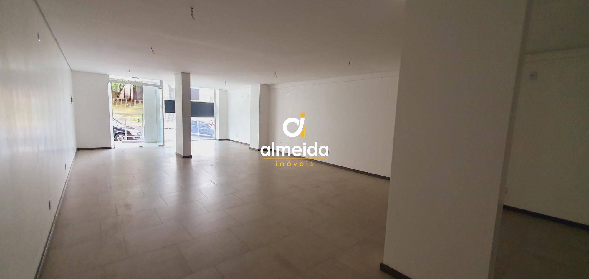 Sala comercial térrea do lado do curso de medicina fleming e