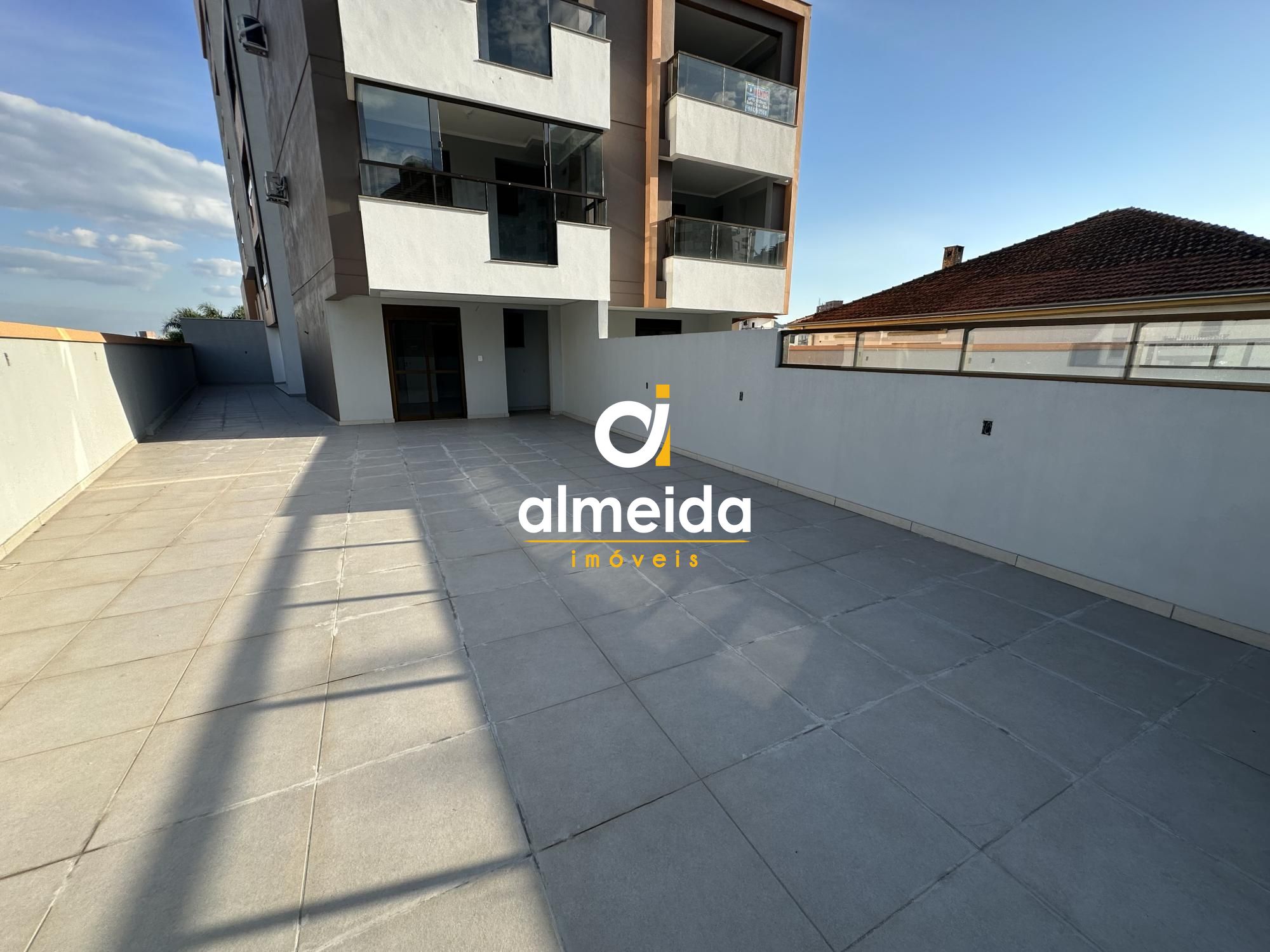 Apartamento à venda com 2 quartos, 98m² - Foto 18