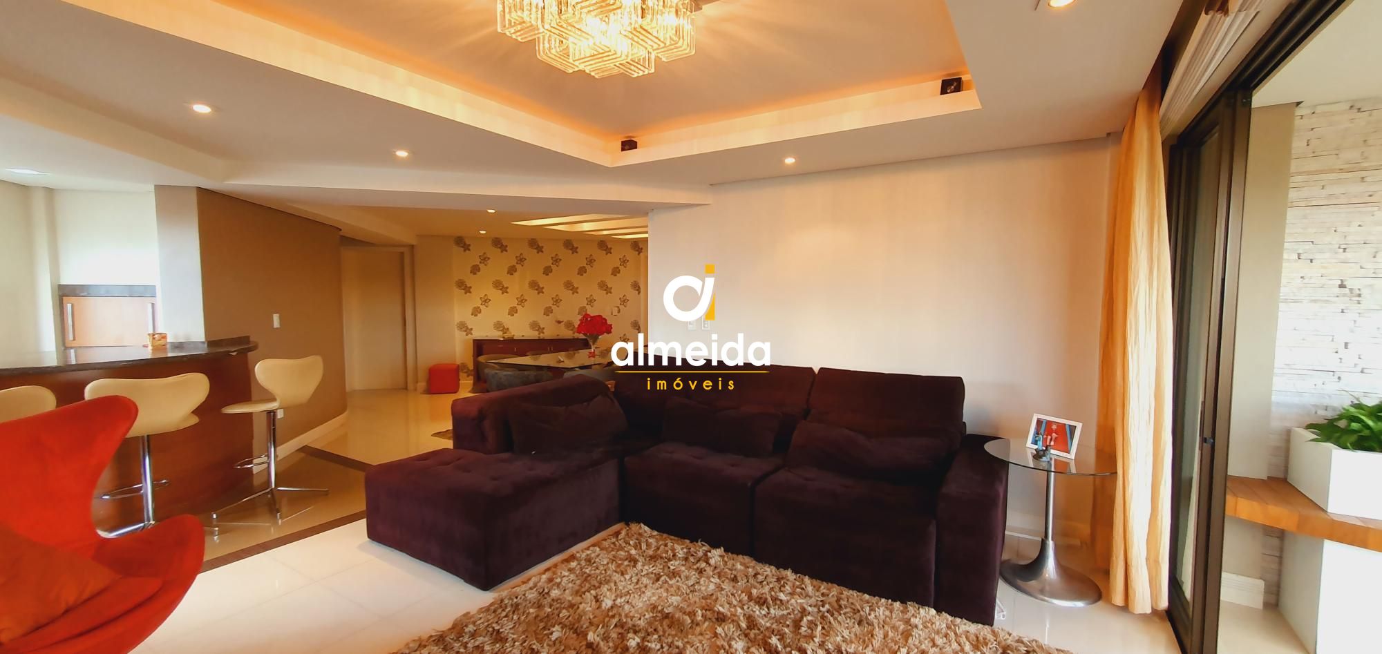 Apartamento altíssimo padrão com 4 dormitórios