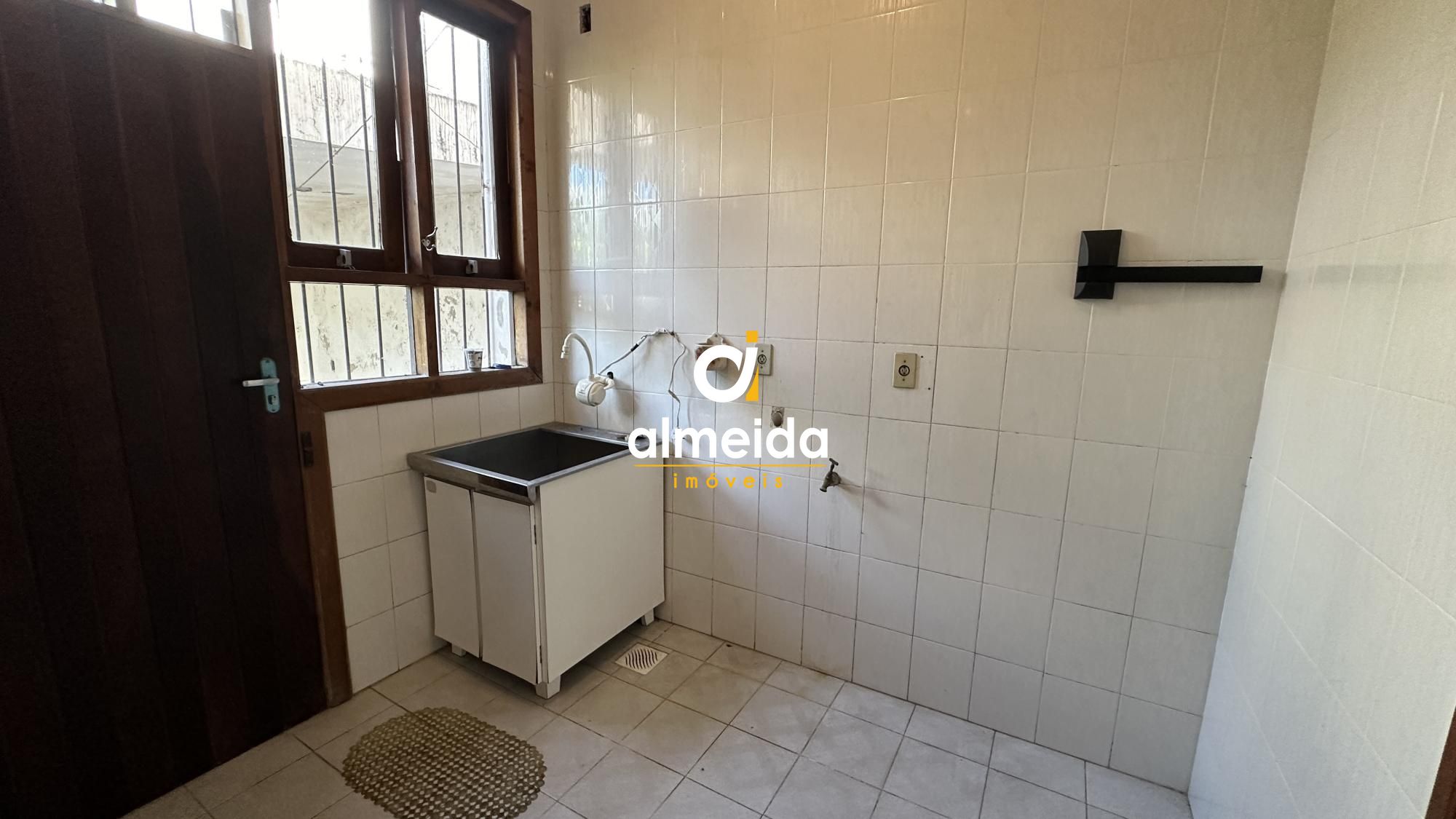 Casa à venda e aluguel com 3 quartos, 257m² - Foto 26