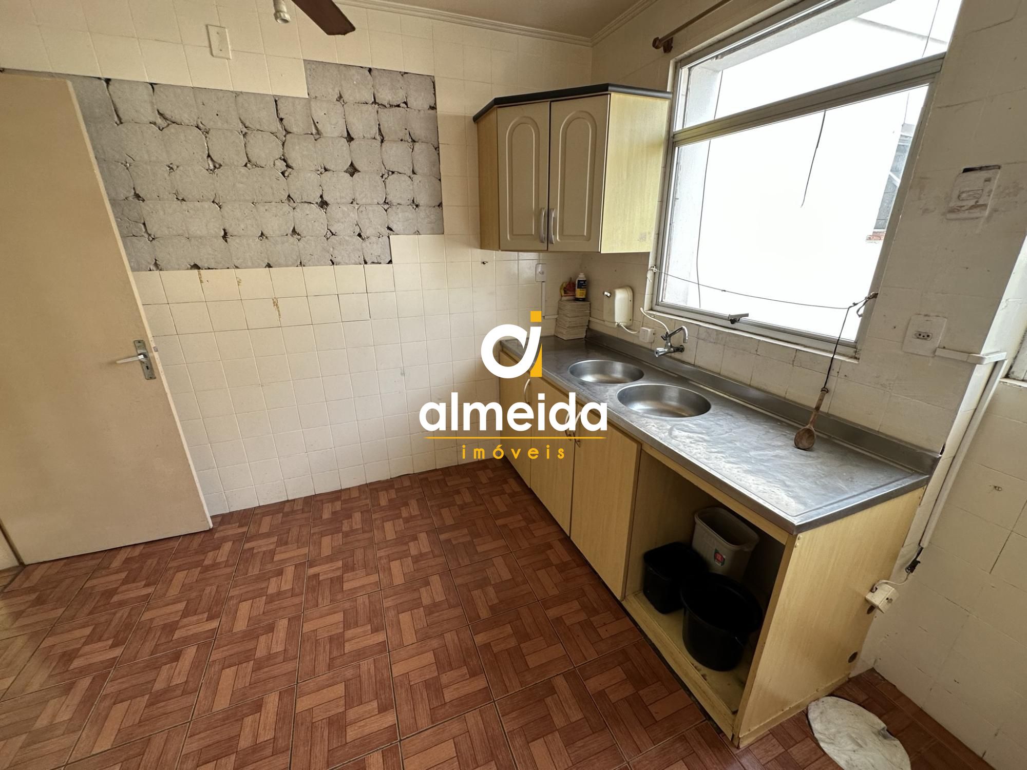 Apartamento à venda com 2 quartos, 68m² - Foto 11