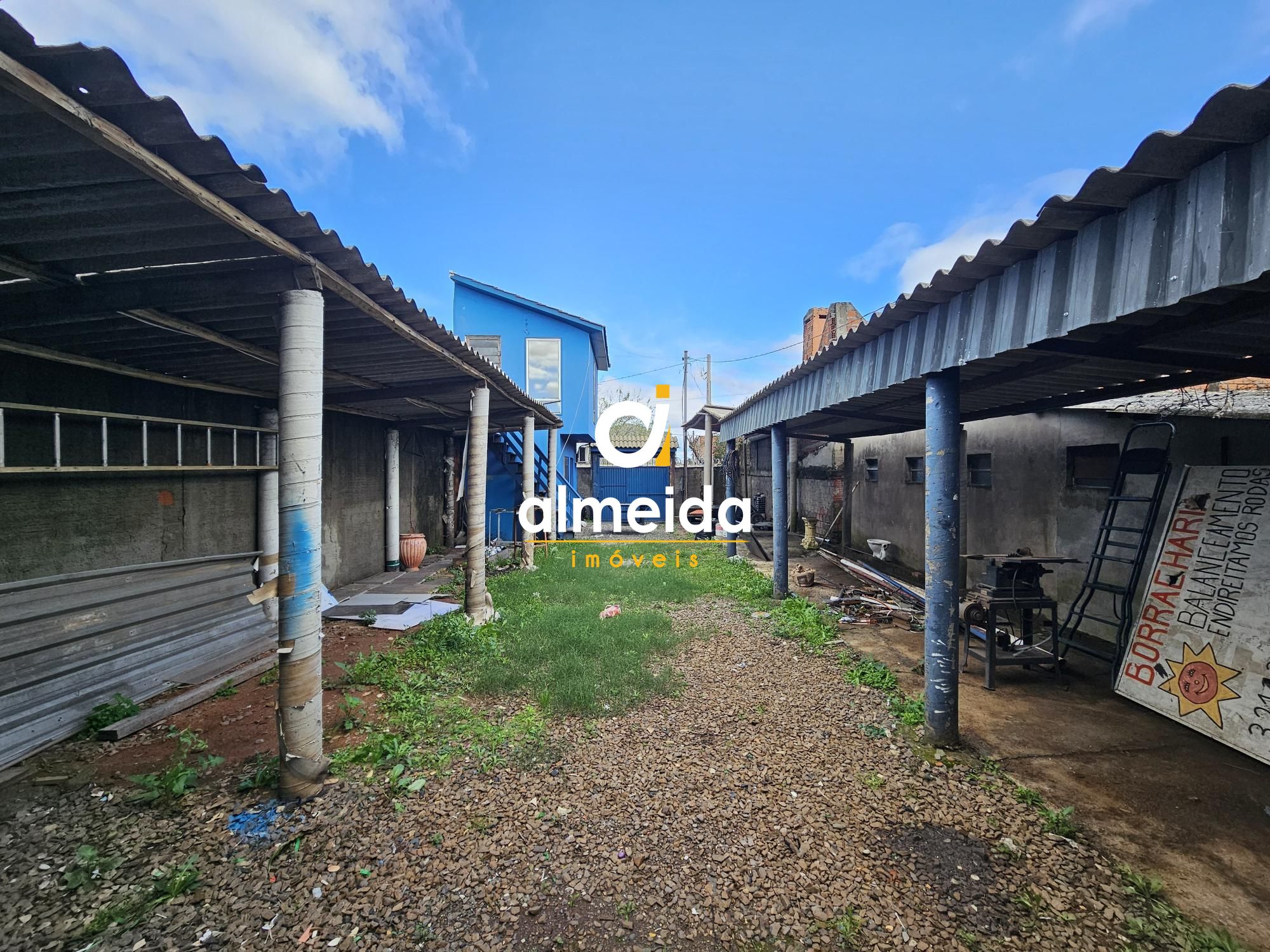 Pavilhão 2 dormitórios para vender ou alugar passo d'areia s