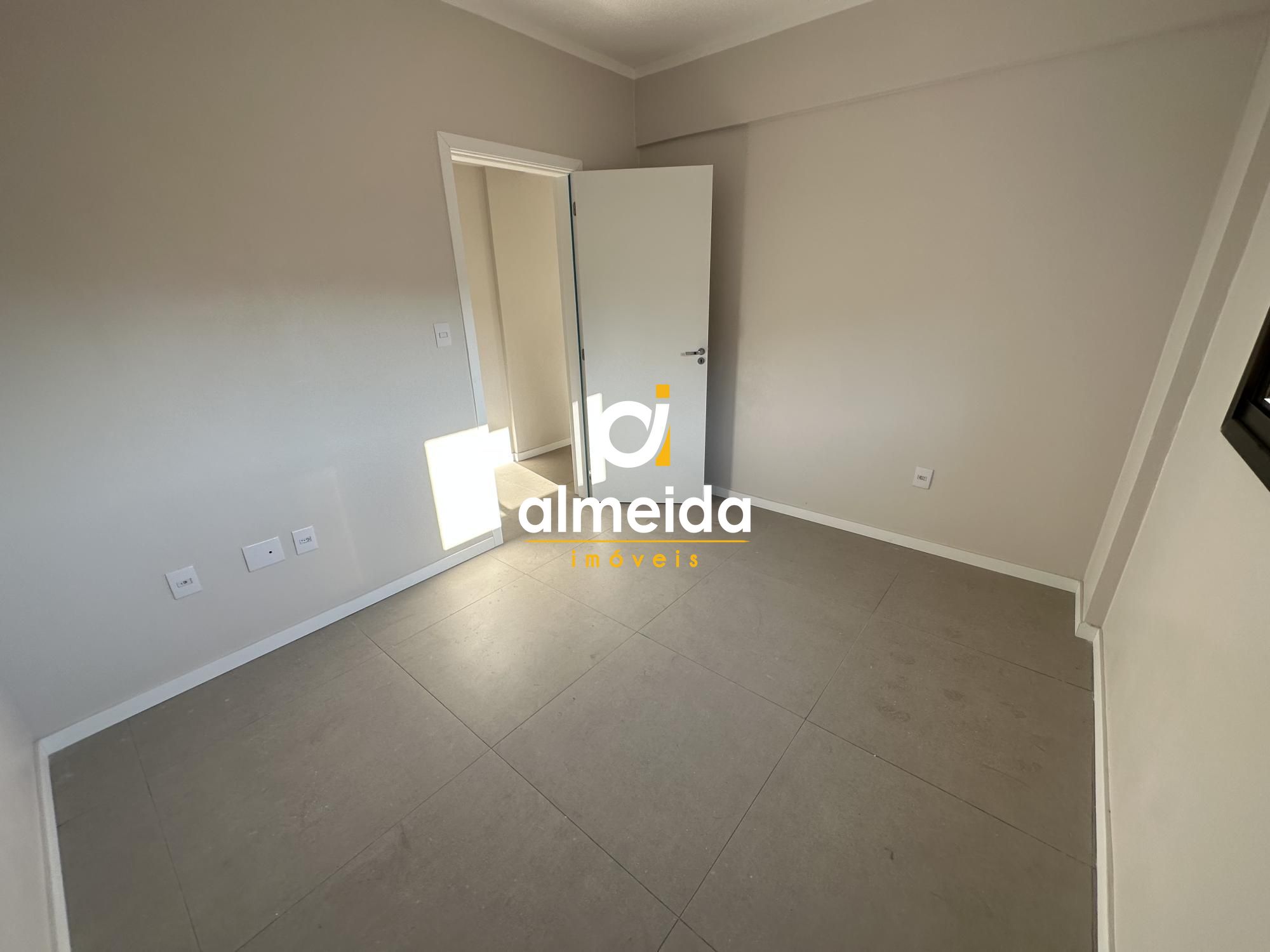 Apartamento à venda com 2 quartos, 93m² - Foto 13