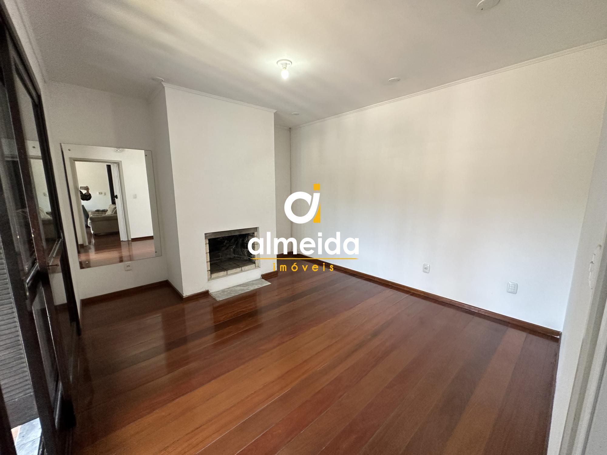 Apartamento à venda com 3 quartos, 197m² - Foto 12