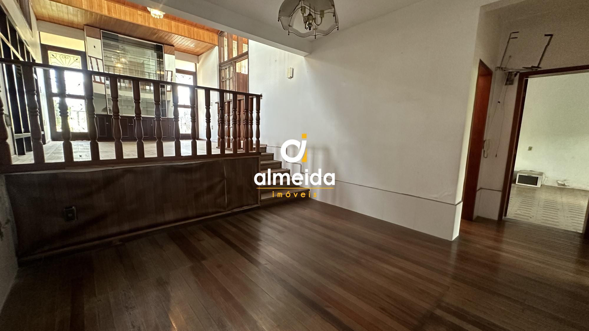 Casa à venda e aluguel com 3 quartos, 257m² - Foto 19