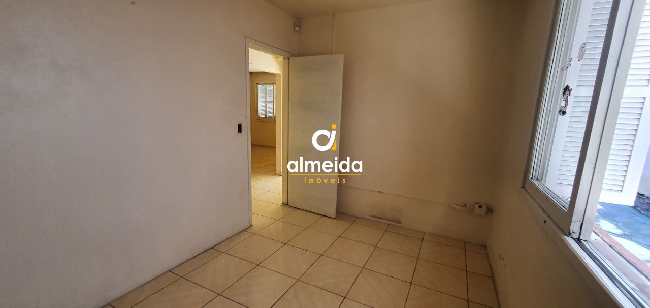 Casa à venda com 3 quartos, 150m² - Foto 13