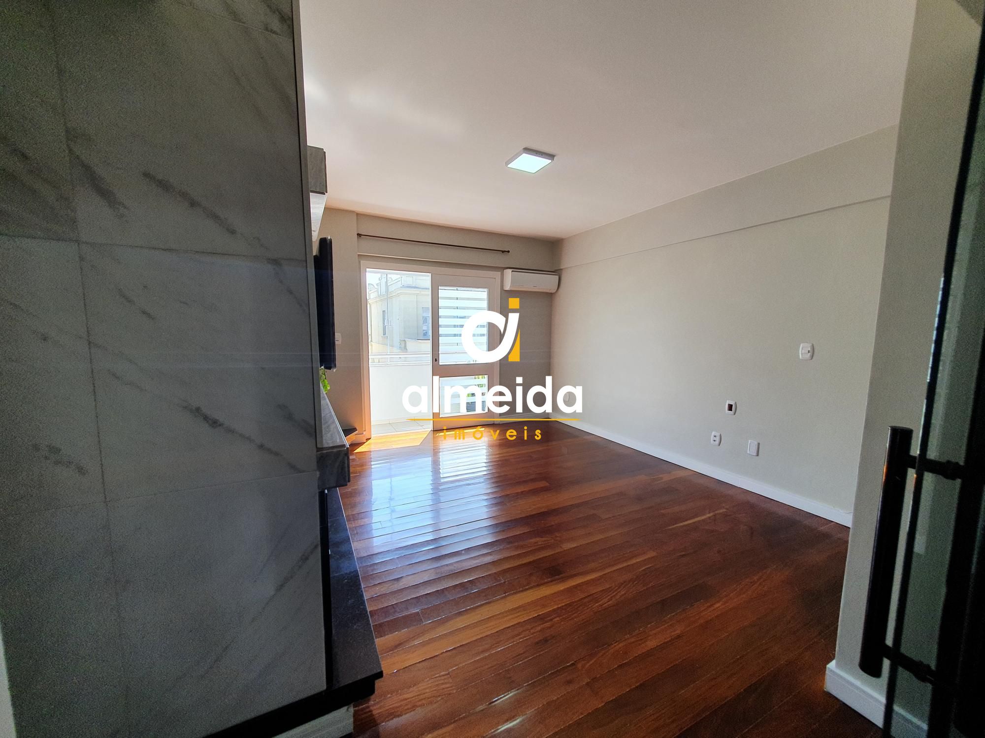 Apartamento à venda com 3 quartos, 217m² - Foto 14