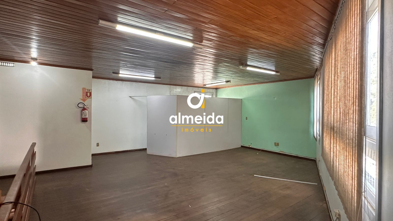 Sala comercial em santa maria