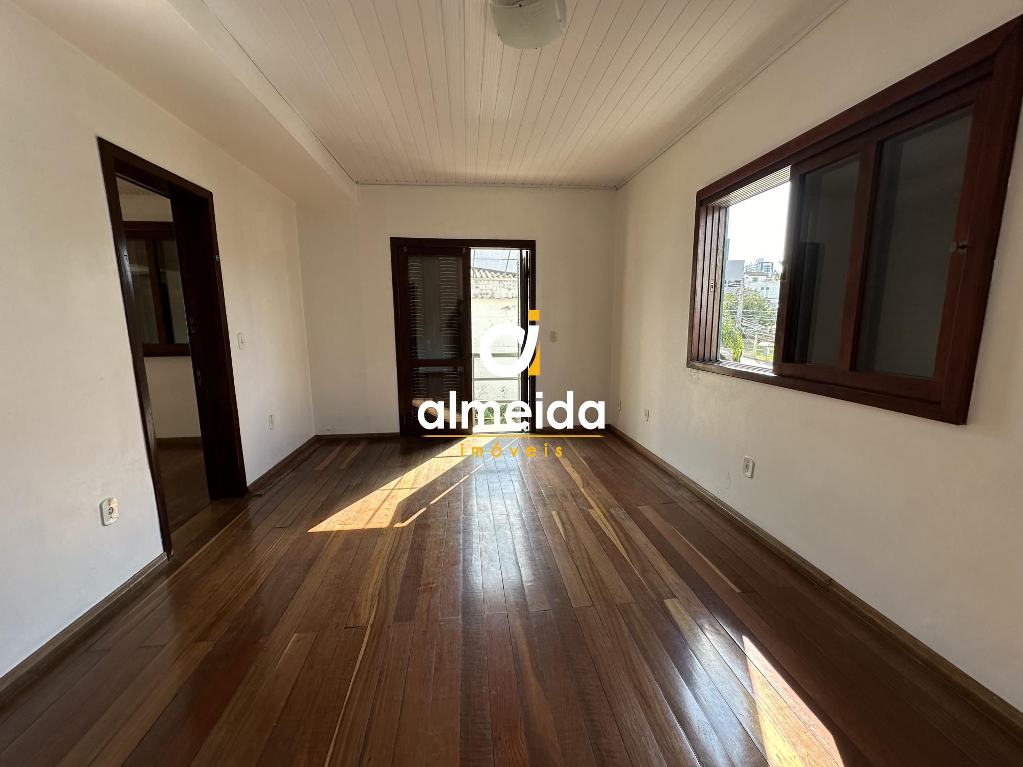 Apartamento para alugar com 3 quartos, 130m² - Foto 25