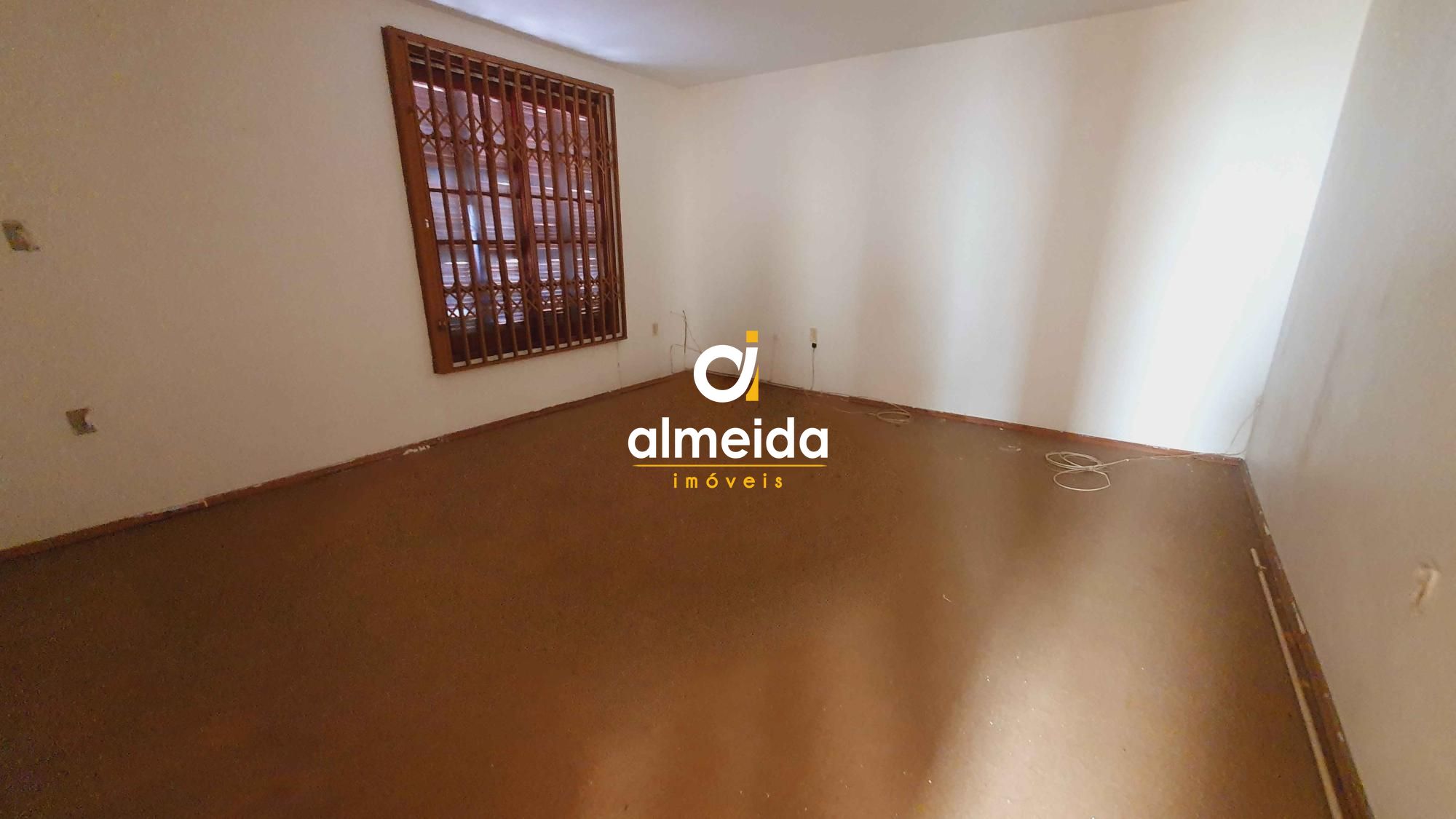 Casa à venda com 2 quartos, 150m² - Foto 19