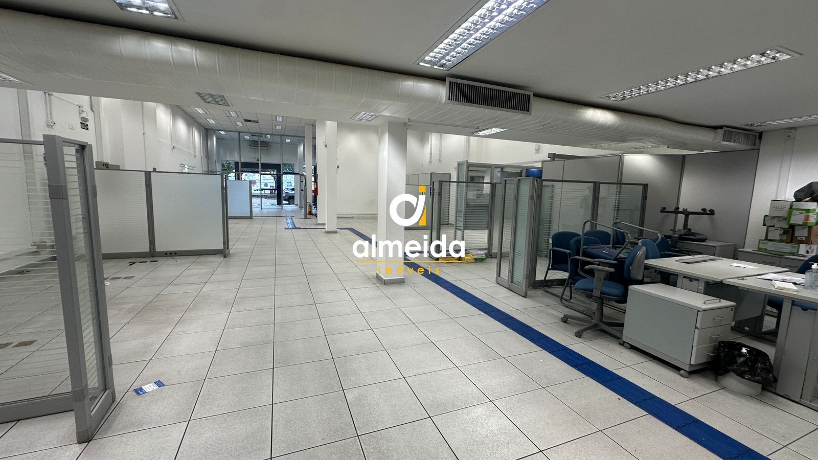 Loja comercial no centro de santa maria