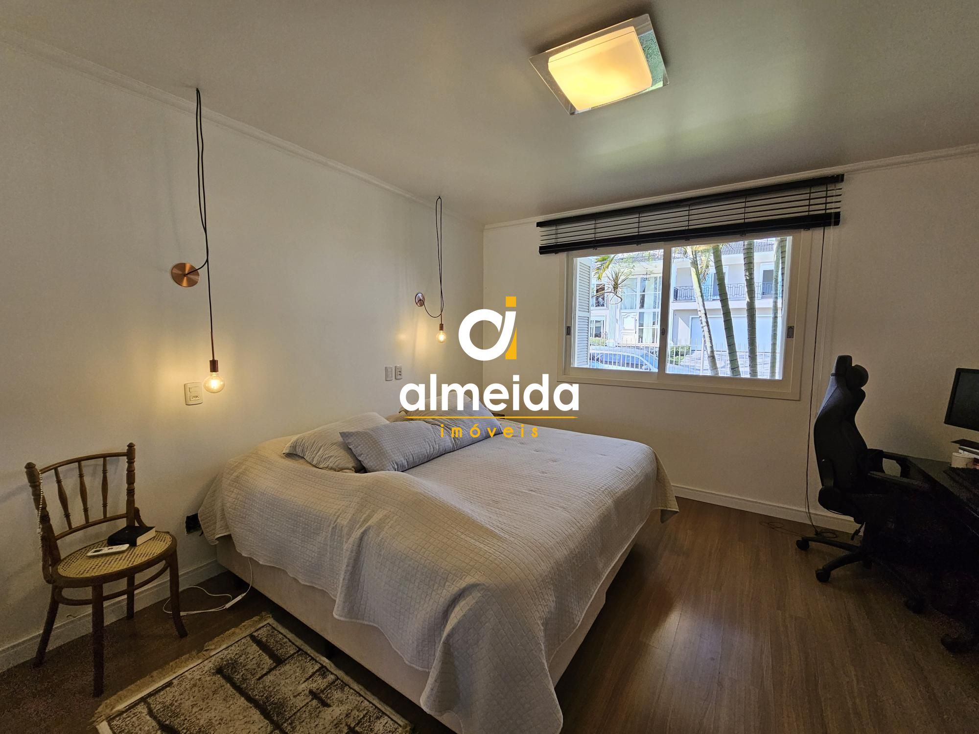 Casa, 4 quartos, 260 m² - Foto 12