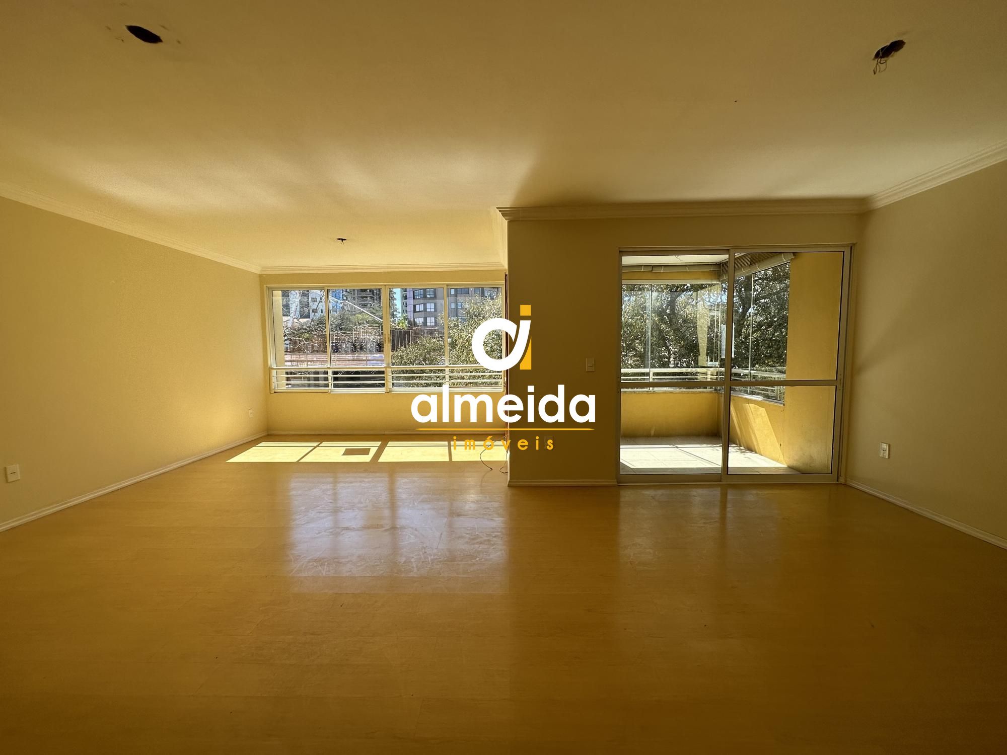 Apartamento à venda com 3 quartos, 126m² - Foto 7