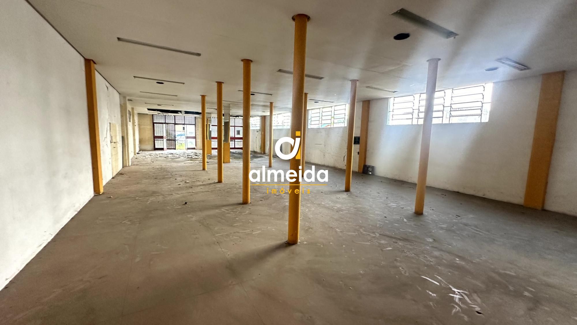 Depósito-Galpão-Armazém à venda com 6 quartos, 536m² - Foto 14