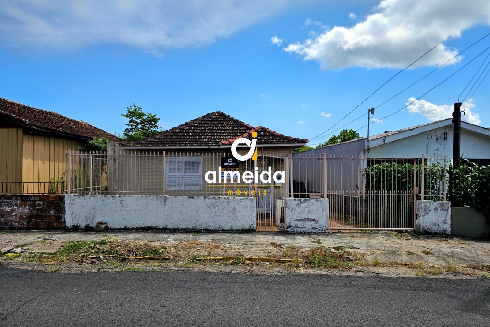 Casa à venda  no Duque de Caxias - Santa Maria, RS. Imóveis