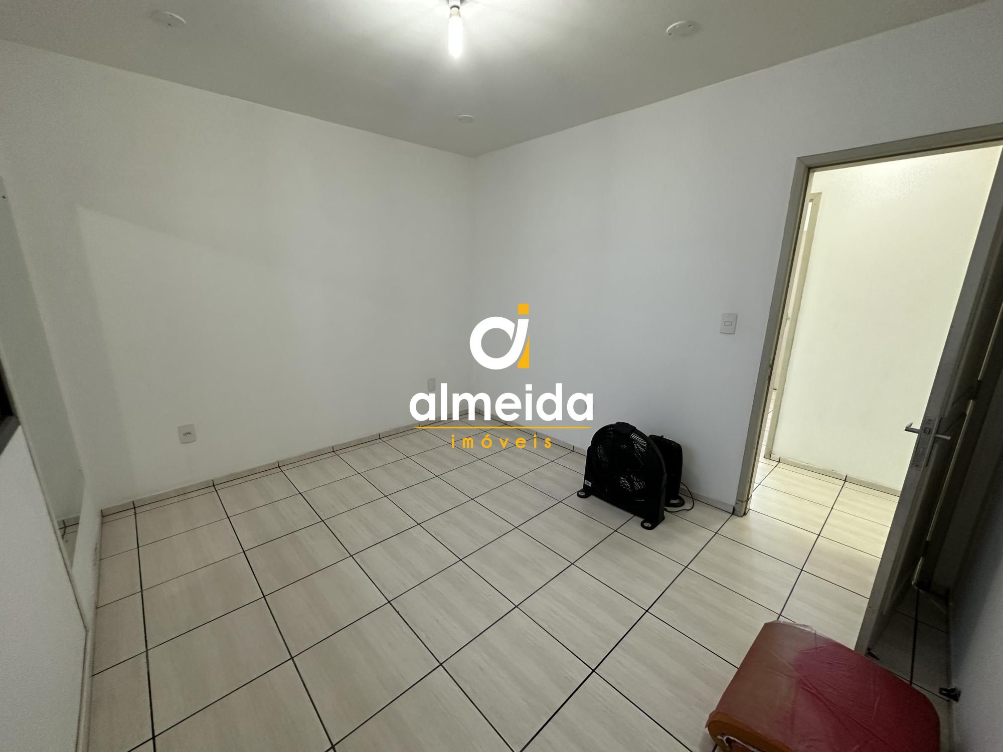 Apartamento à venda com 3 quartos, 197m² - Foto 33