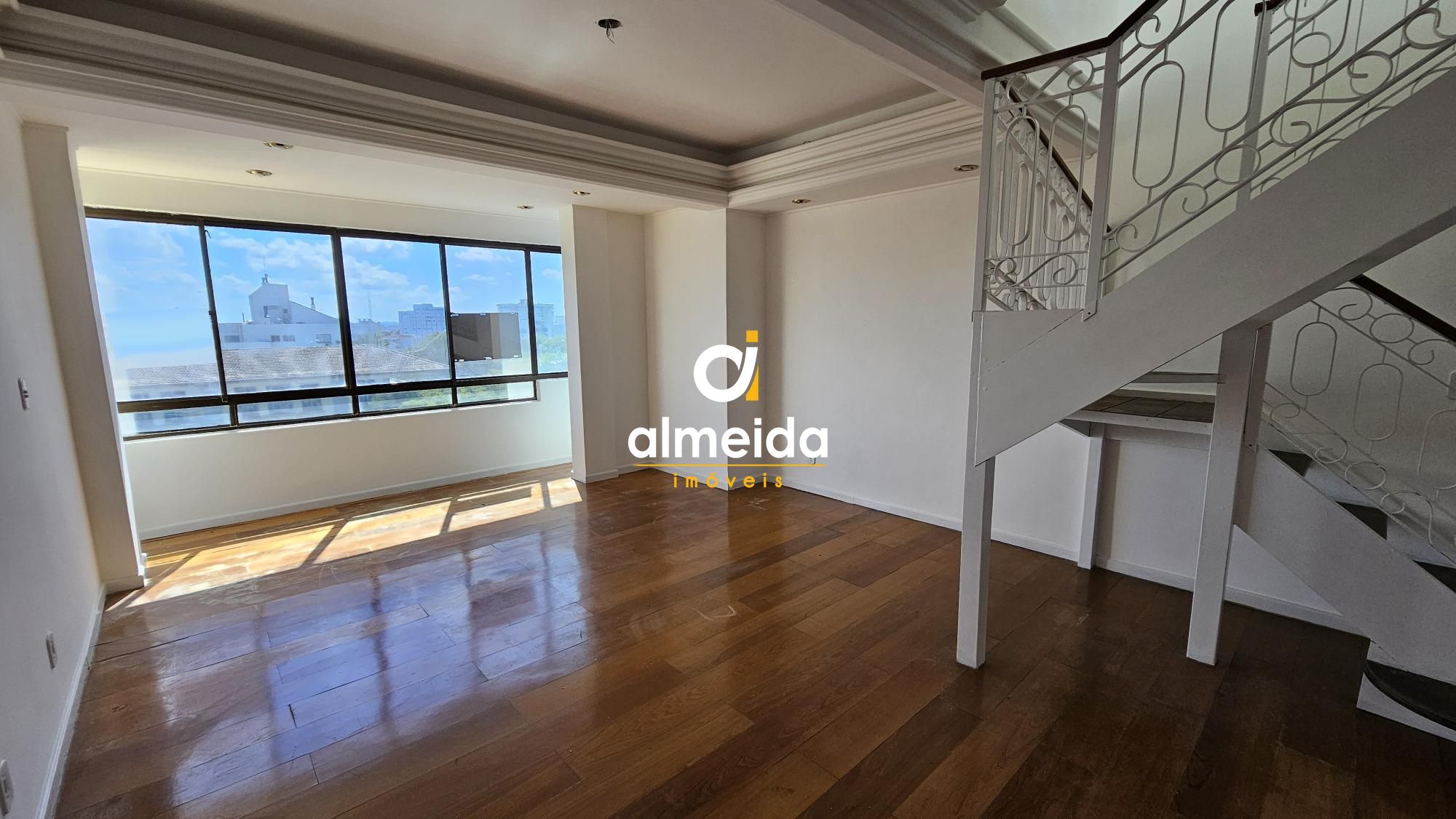 Cobertura à venda com 4 quartos, 212m² - Foto 9