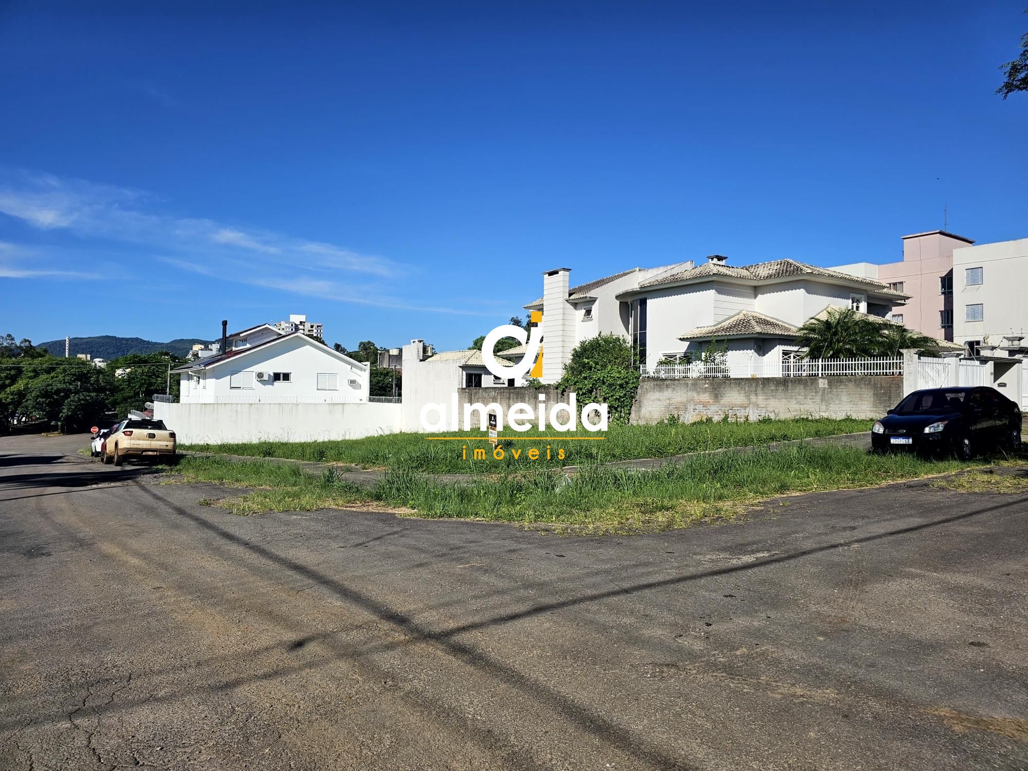 Terreno/Lote à venda  no Nossa Senhora de Lourdes - Santa Maria, RS. Imóveis