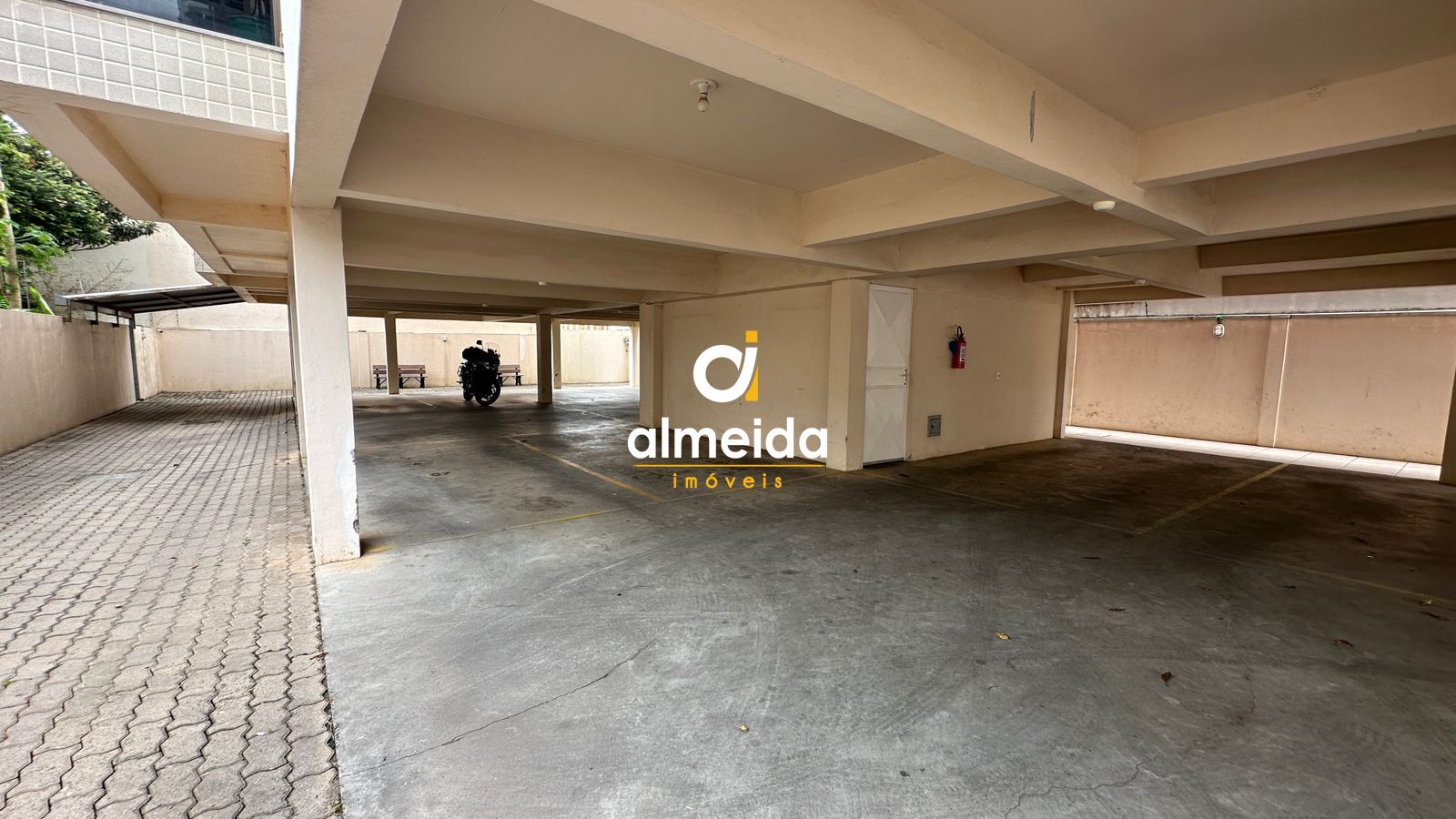 Apartamento à venda com 3 quartos, 99m² - Foto 40