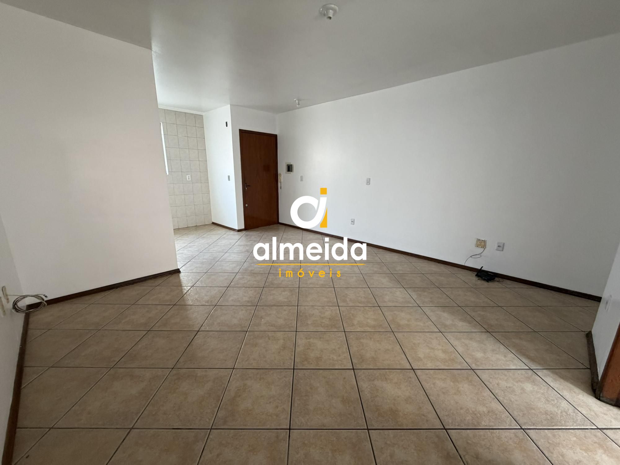 Apartamento 1 domitorio, churrasqueira, no centro.