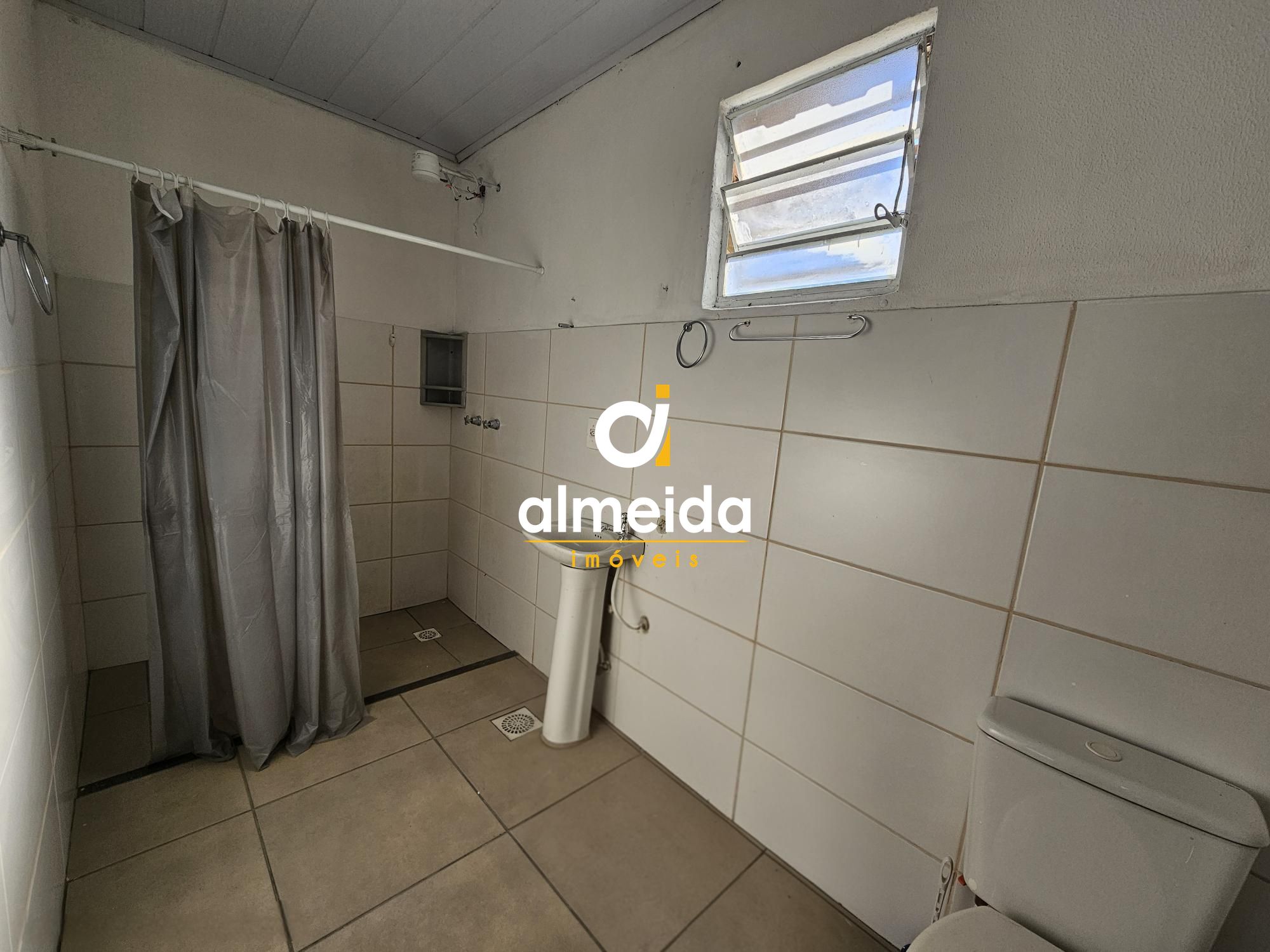 Casa 2 dormitórios à venda diácono joão luiz pozzobon santa 