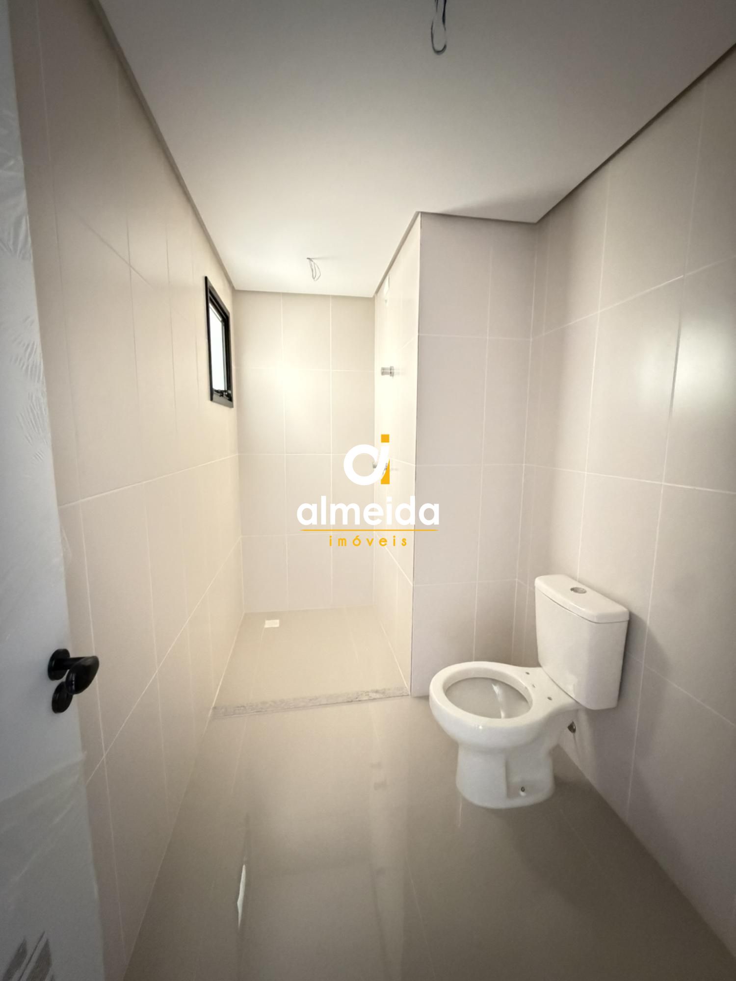 Apartamento 3 dormitórios