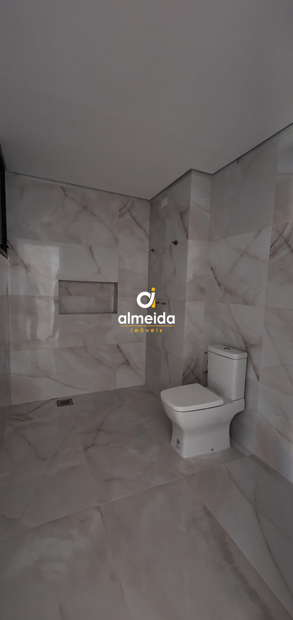 Apartamento à venda e aluguel com 3 quartos, 220m² - Foto 17