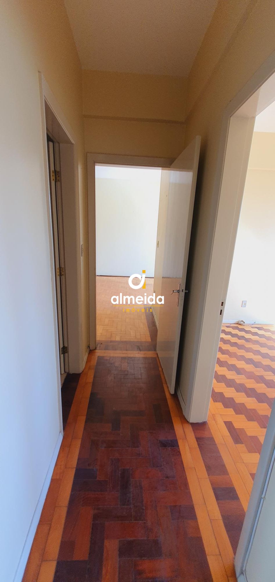 Apartamento à venda com 3 quartos, 130m² - Foto 17