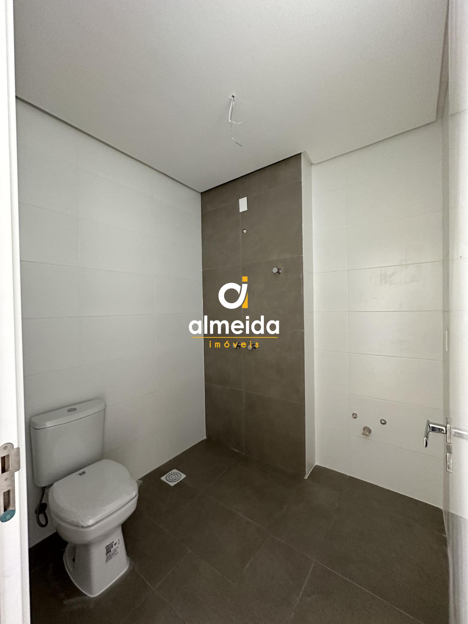 Apartamento à venda com 3 quartos, 121m² - Foto 14