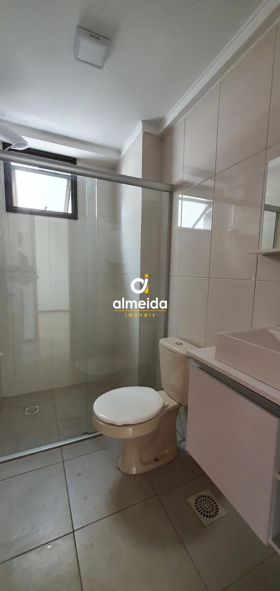 Apartamento à venda com 2 quartos, 75m² - Foto 13