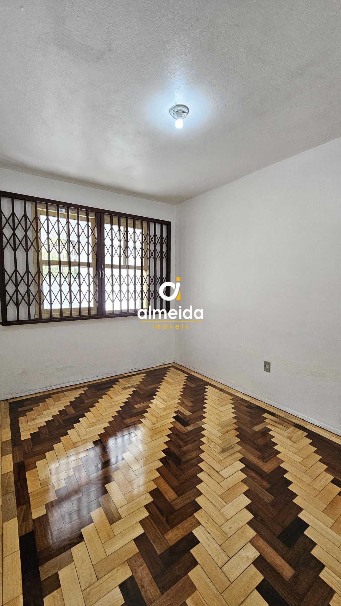 Casa para alugar com 2 quartos, 112m² - Foto 11