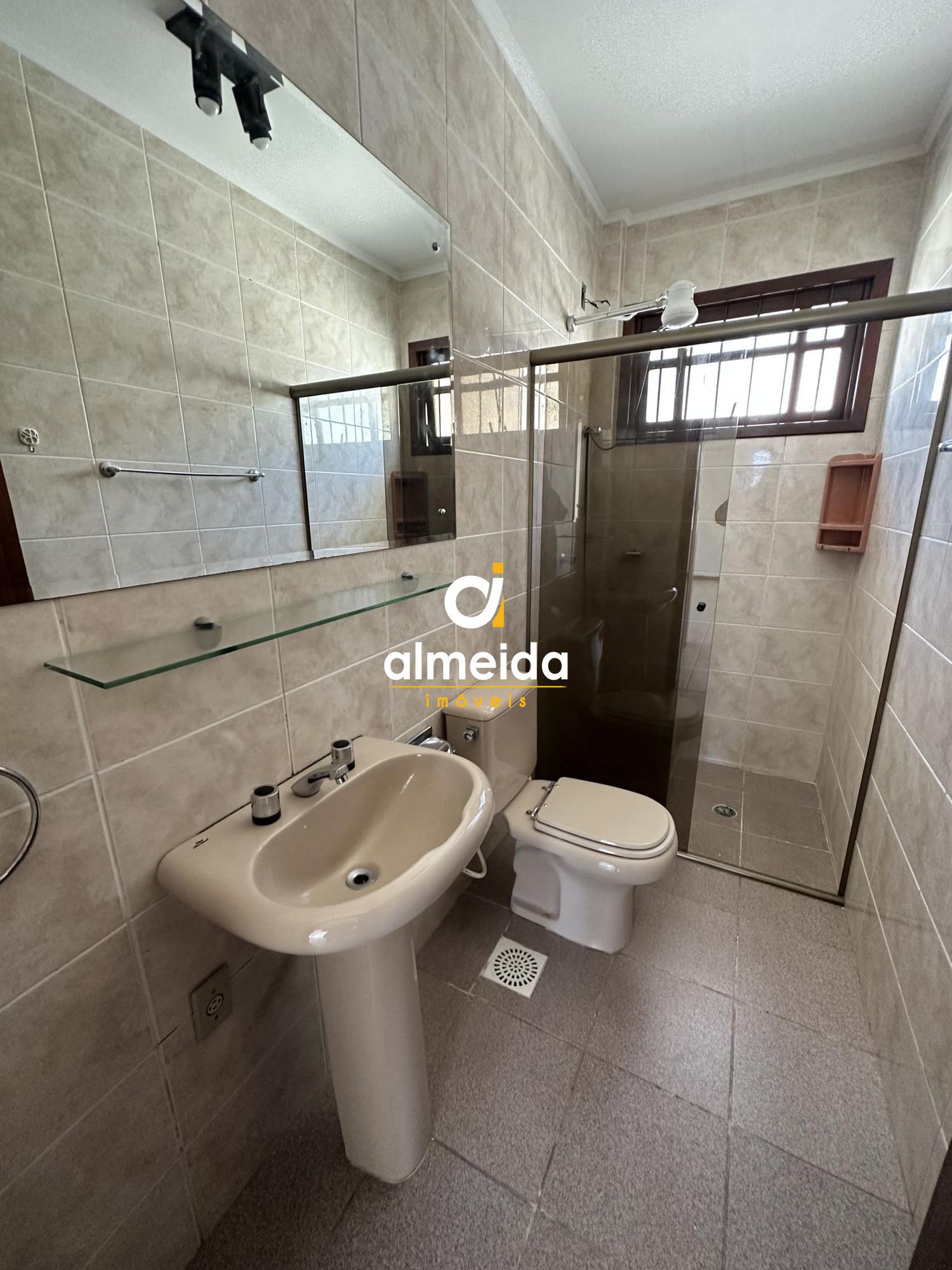 Casa à venda com 3 quartos, 197m² - Foto 14