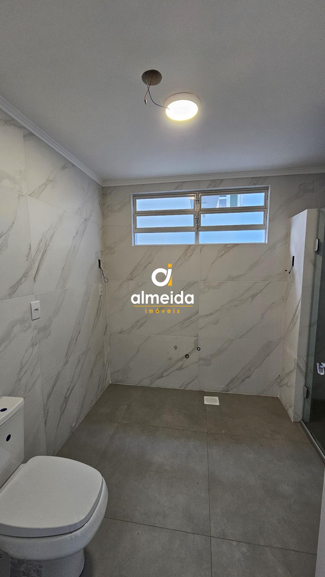 Casa à venda com 3 quartos, 300m² - Foto 34