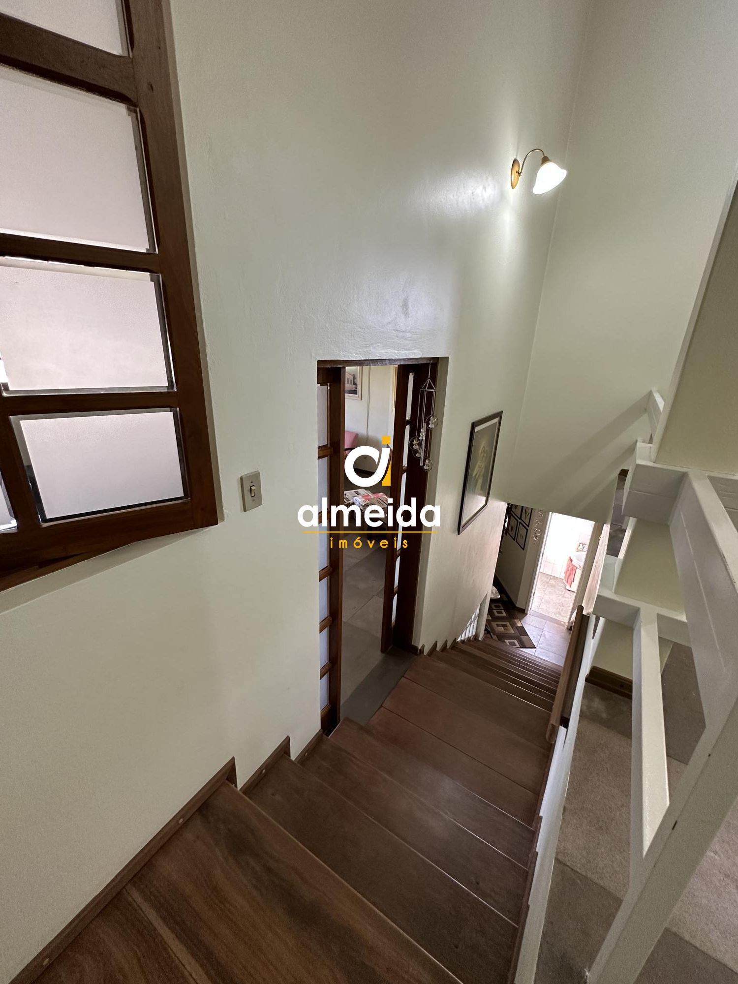 Casa à venda com 3 quartos, 300m² - Foto 14