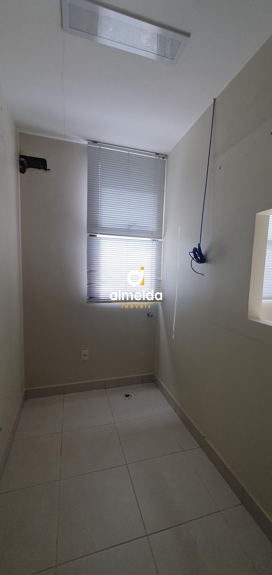 Conjunto Comercial-Sala para alugar com 3 quartos, 139m² - Foto 24