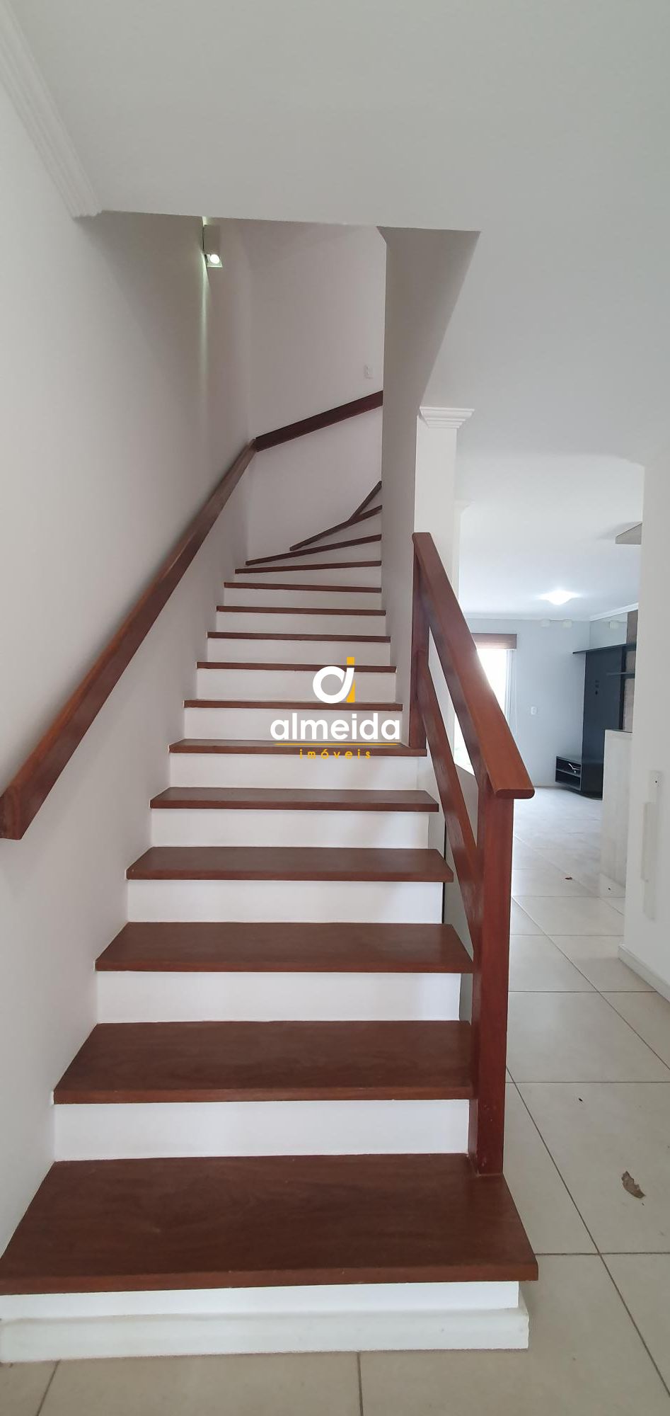 Casa à venda e aluguel com 3 quartos, 146m² - Foto 20