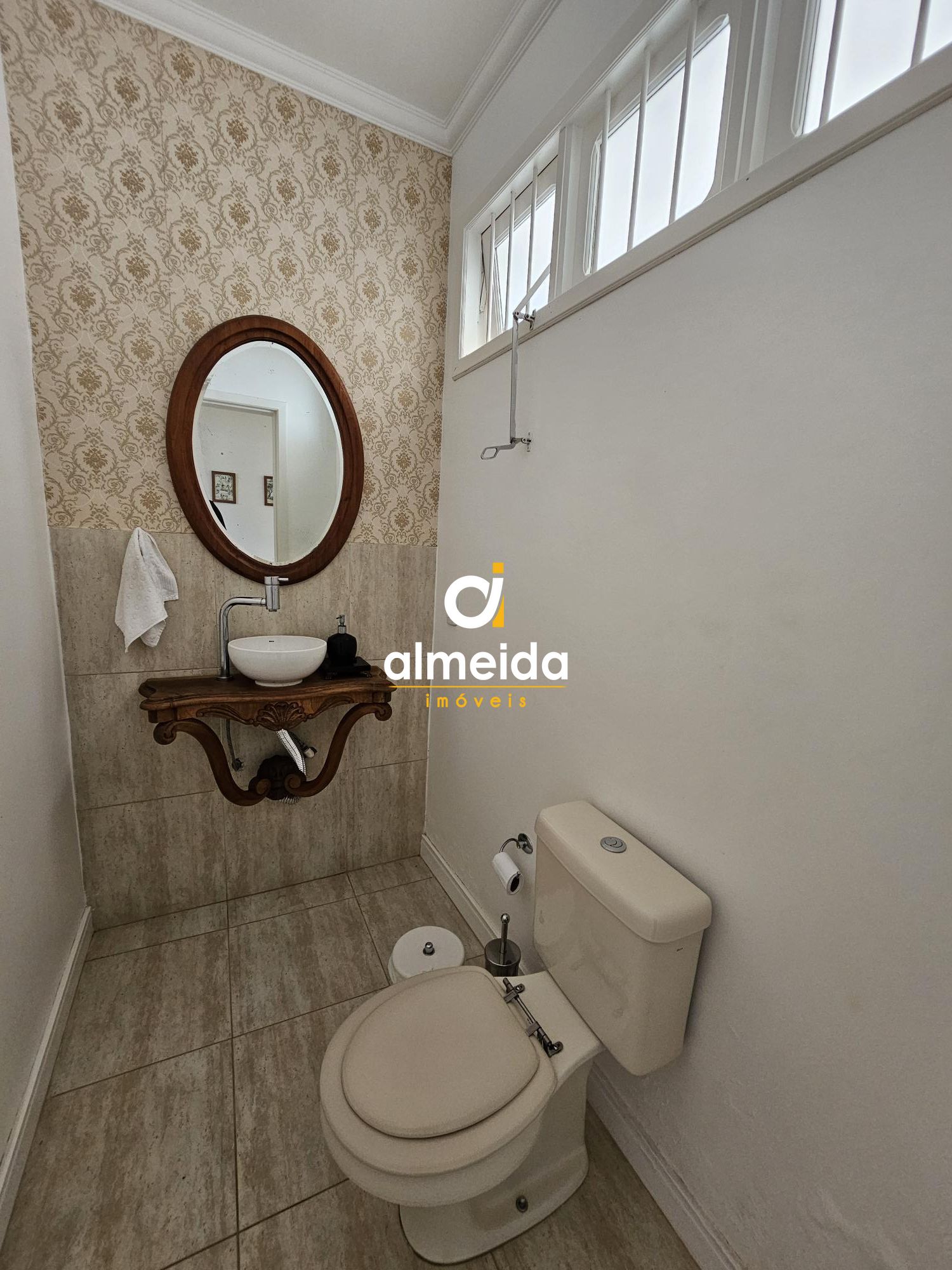 Casa à venda com 4 quartos, 260m² - Foto 10