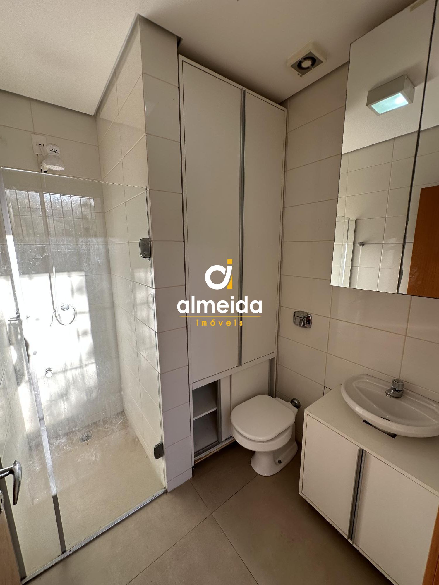 Apartamento à venda com 3 quartos, 221m² - Foto 41