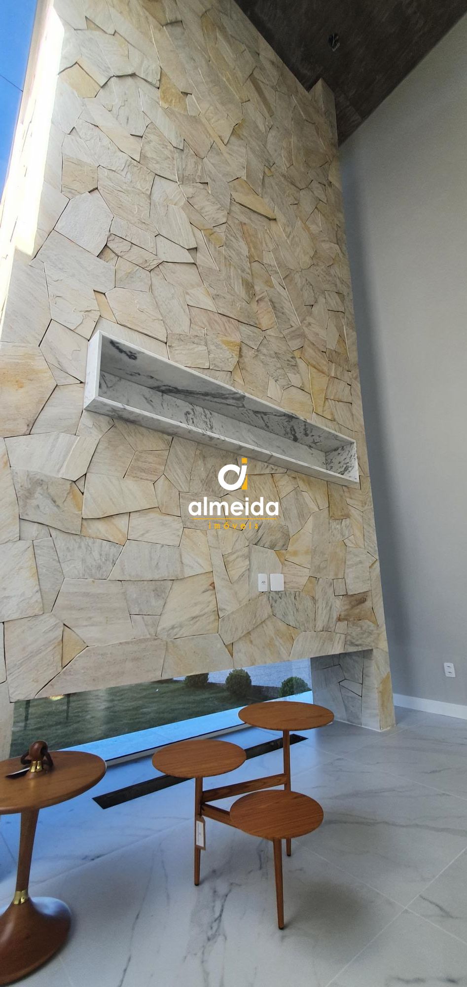 Casa à venda com 3 quartos, 205m² - Foto 9