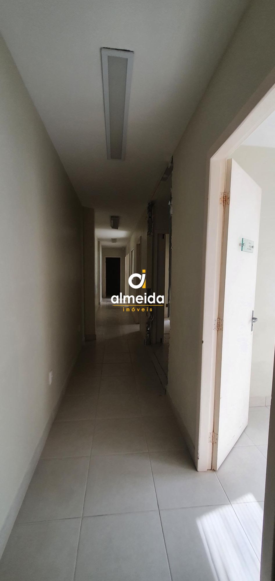 Conjunto Comercial-Sala para alugar com 3 quartos, 139m² - Foto 16