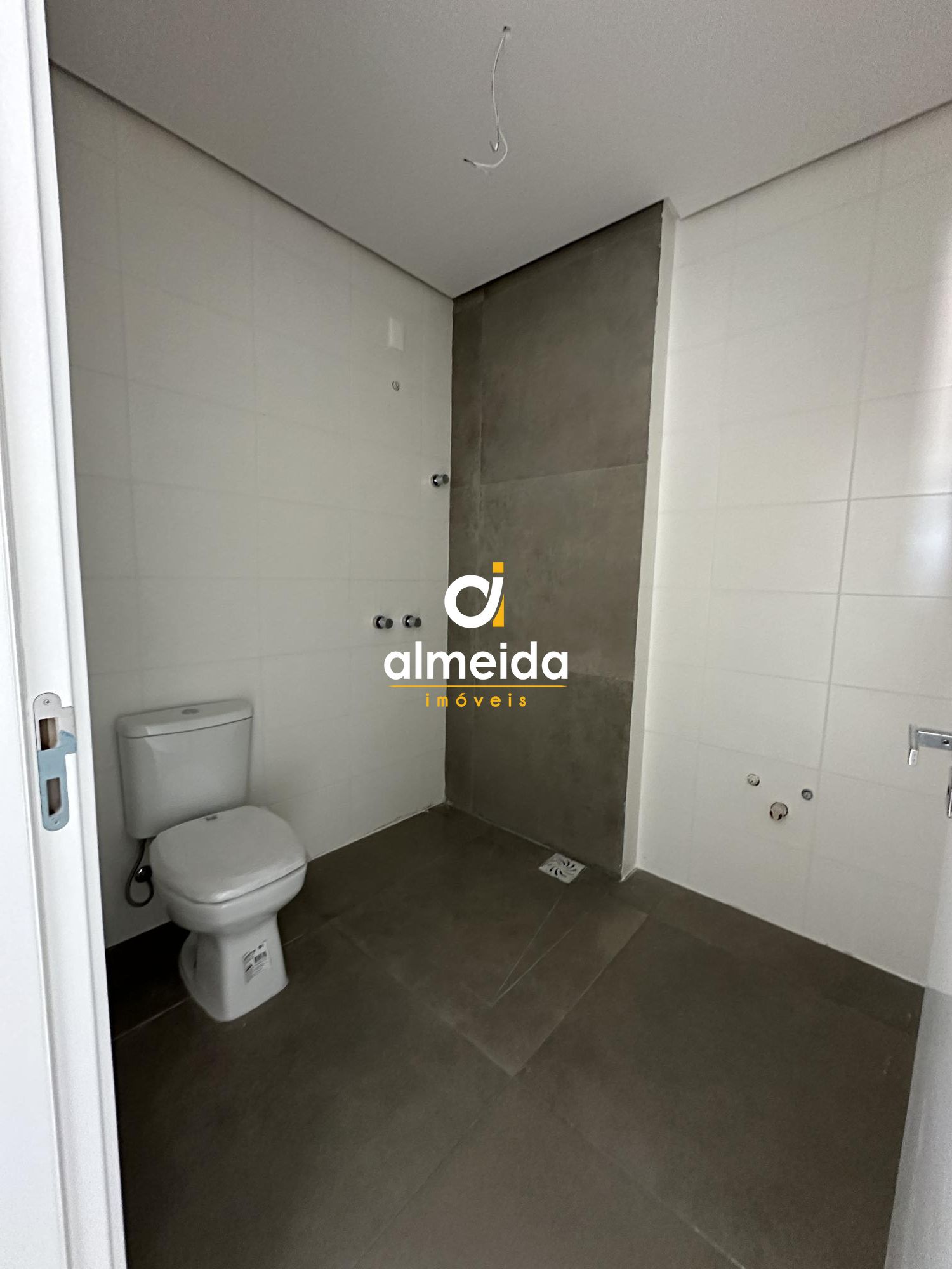 Apartamento à venda com 2 quartos, 82m² - Foto 12