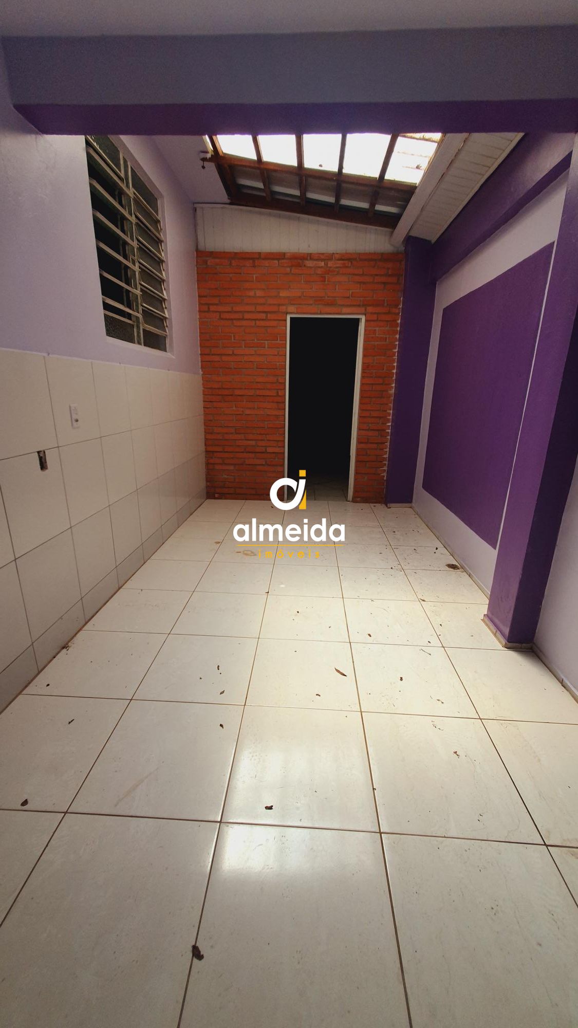 Casa à venda com 2 quartos, 200m² - Foto 18