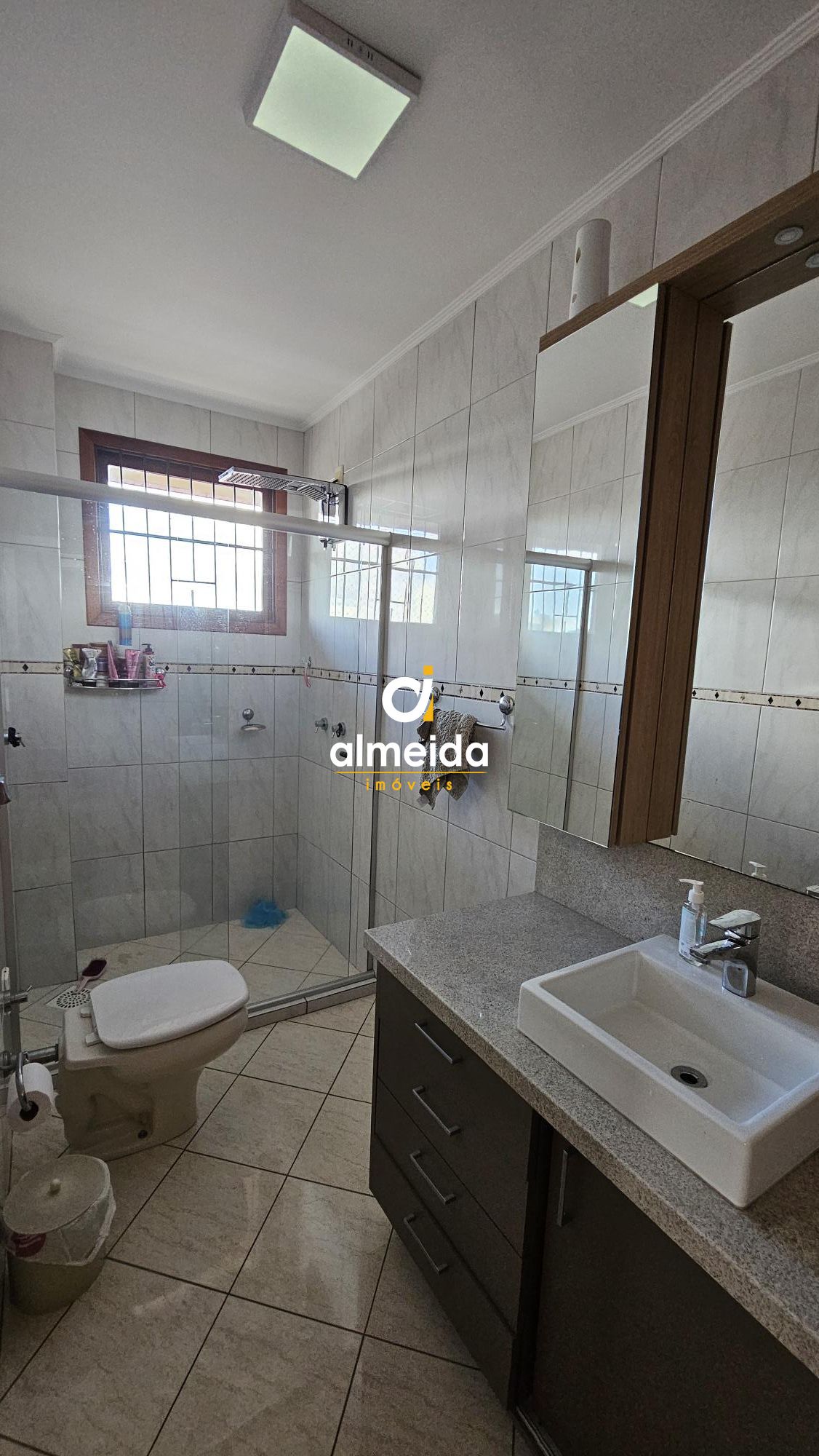 Apartamento à venda com 3 quartos, 137m² - Foto 21