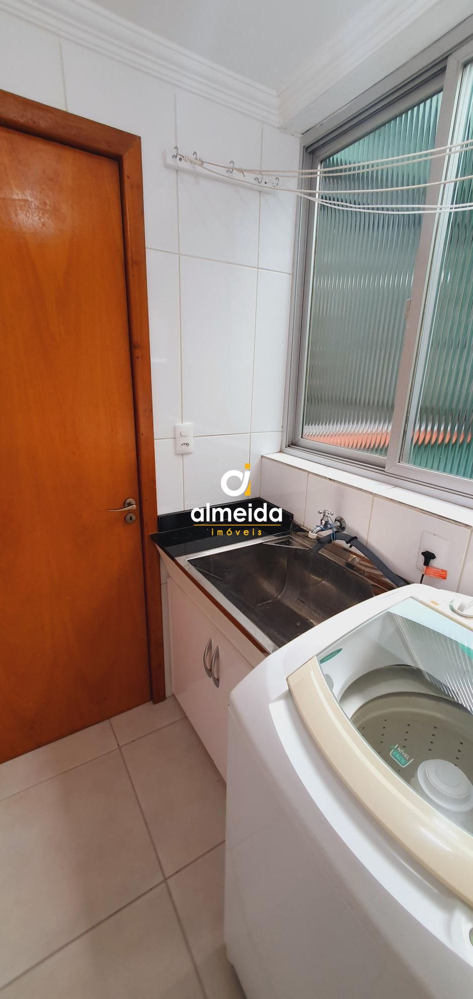 Apartamento à venda com 3 quartos, 81m² - Foto 28