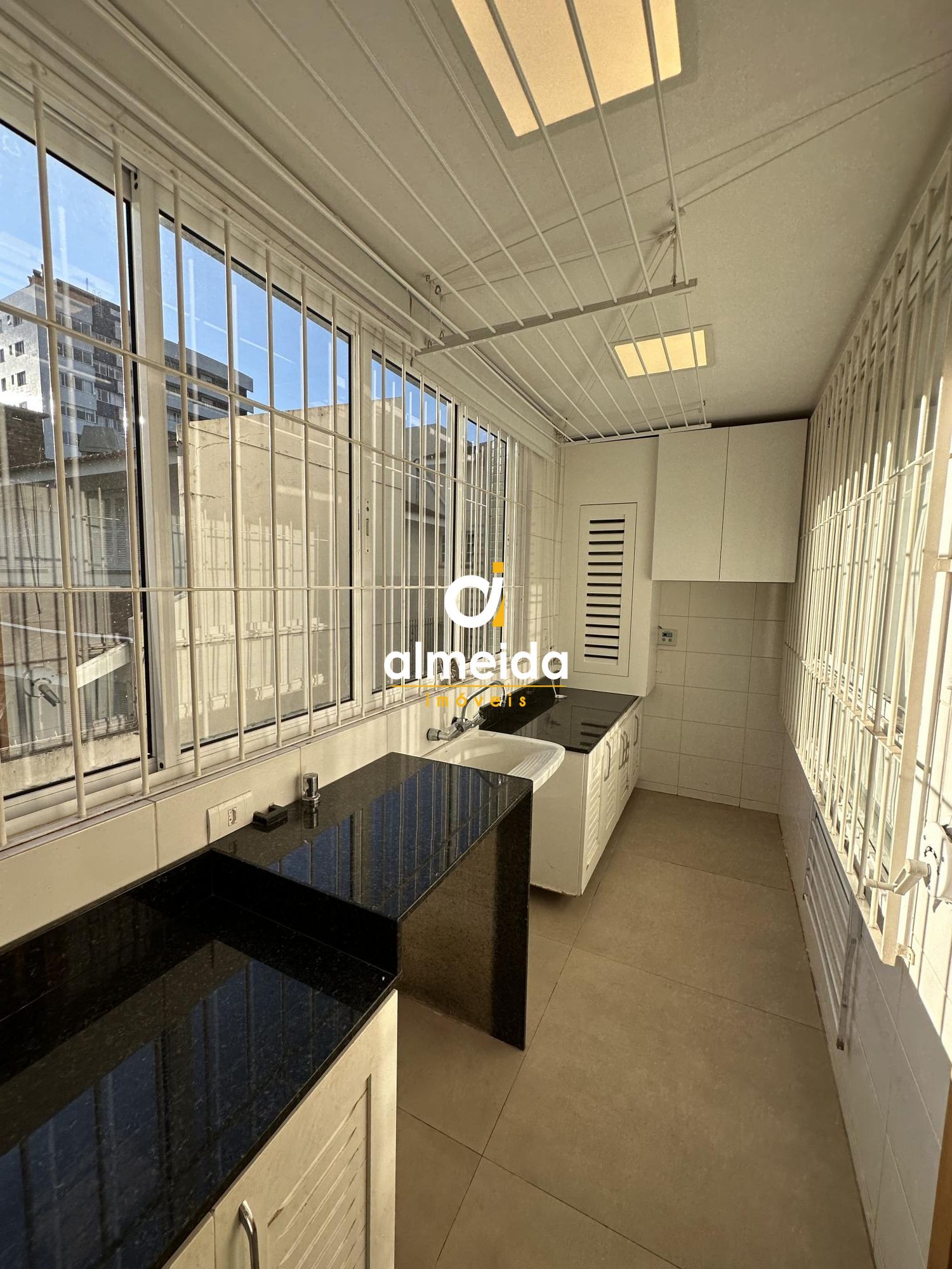 Apartamento à venda com 3 quartos, 221m² - Foto 39